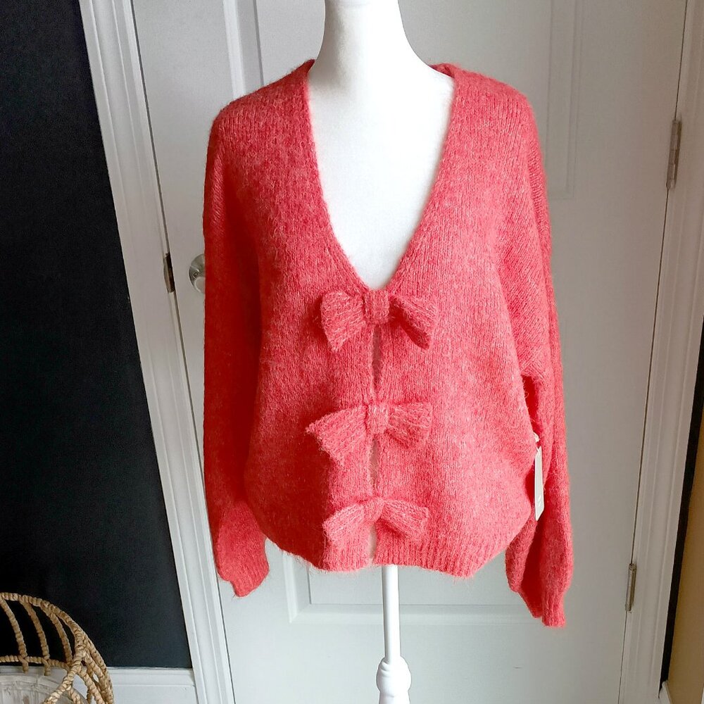 NEW! BOUTIQUE LUNA IVY BOWS OVER SIZED SWEATER SZ M